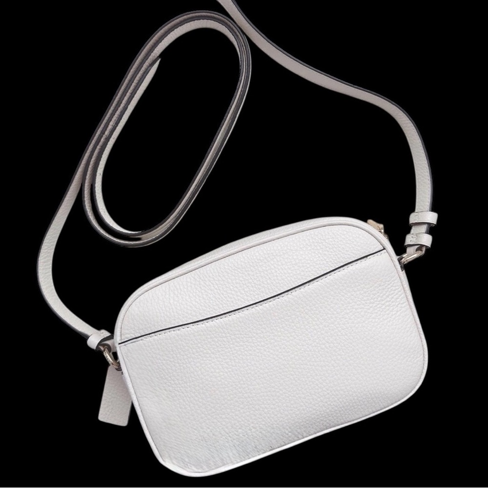 Coach Mini Jamie Camera Bag in Chalk and Gold. - Picture 5 of 13